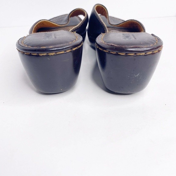 Born Concepts Sz 7 Womens Dark brown Leather Wedge Slip On Sandals - Picture 6 of 10